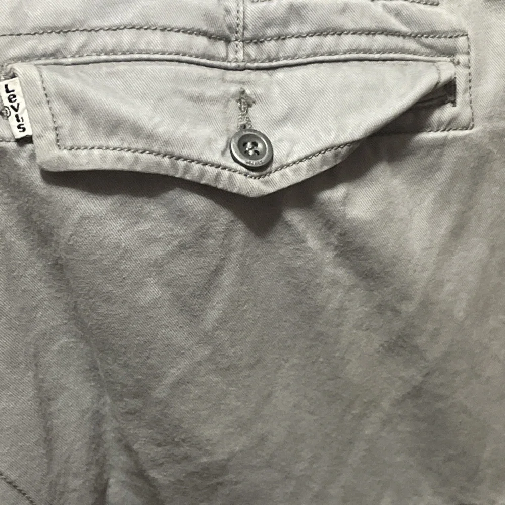 Levis levis pants
